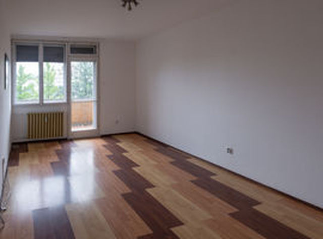 Veszprém, tégla lakás - 281419 fotó